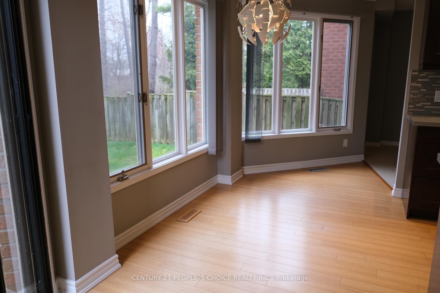 188 Chalmers Street photo 13