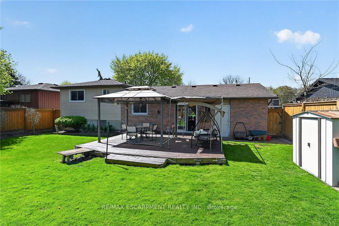 331 MacCrae Drive photo 36