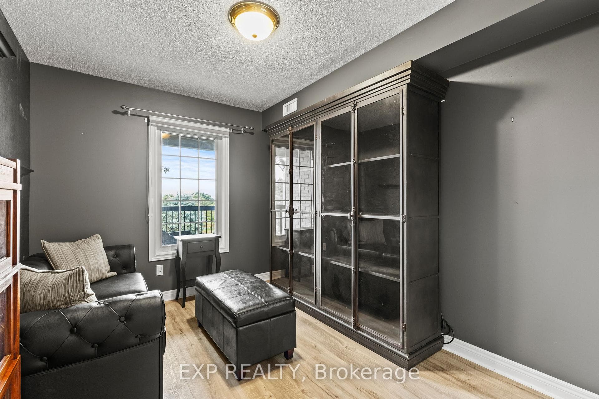 990 Golf Links Road Unit 301 photo 18
