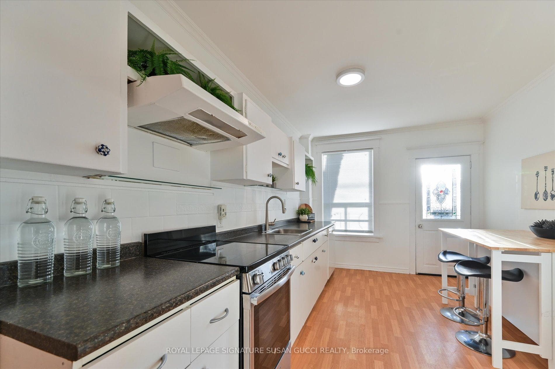 152 Drayton Avenue photo 13