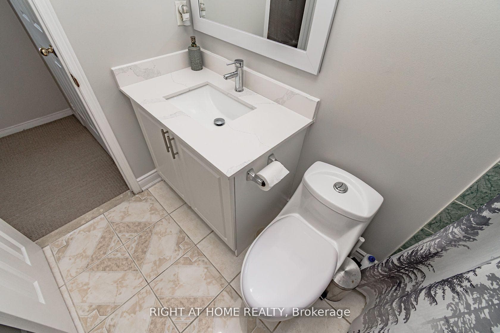 2084 White Dove Circle photo 19