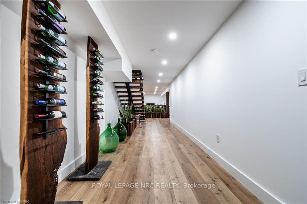 1144 Maple Street photo 37