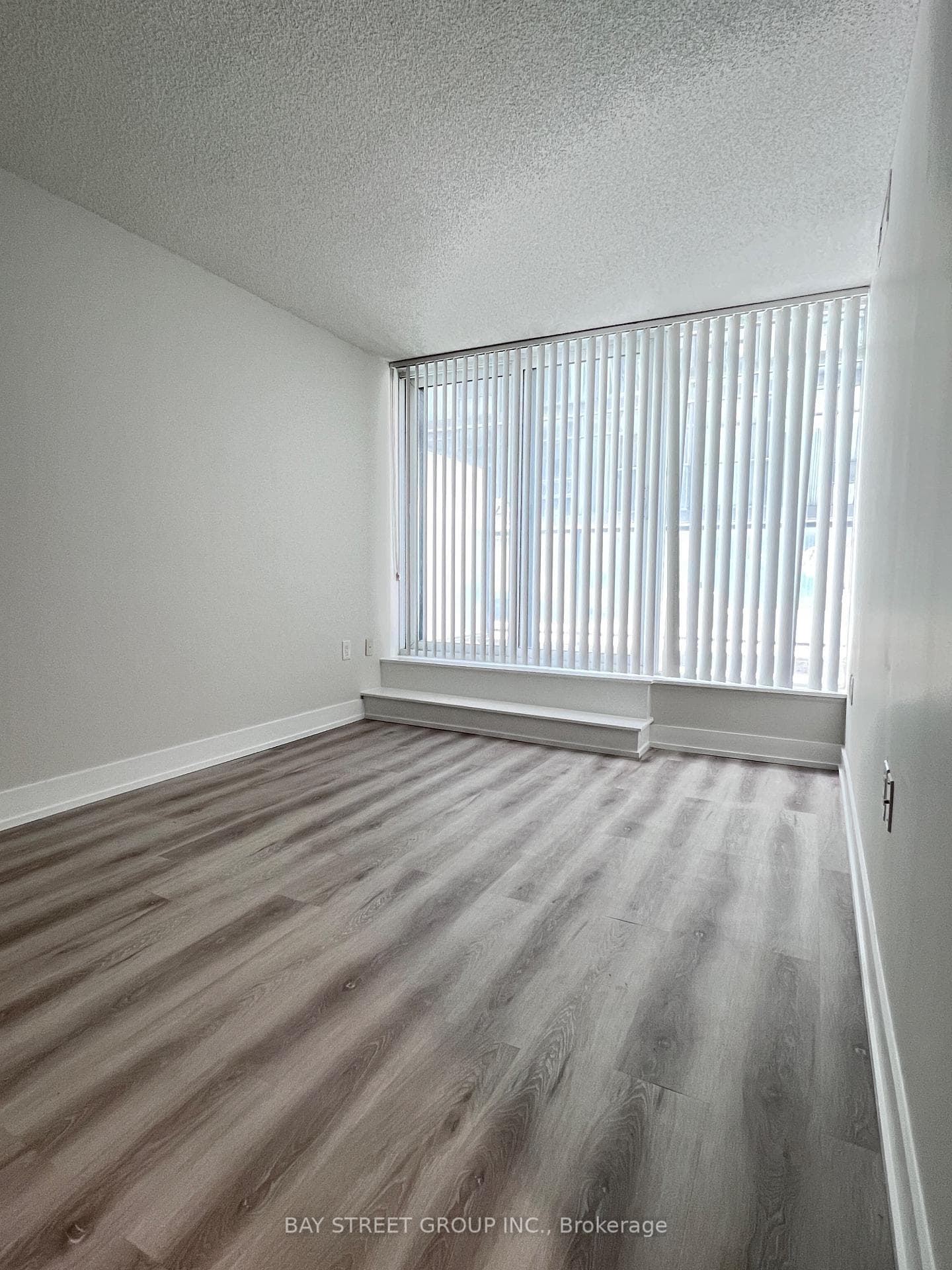 36 Lisgar Street Unit 708E photo 3