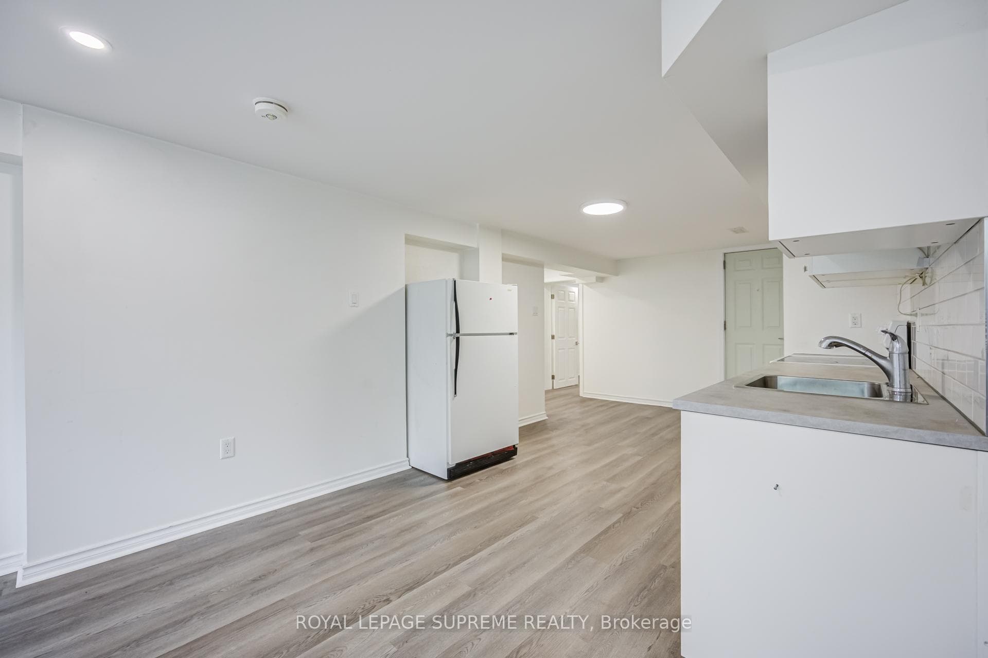 27 Dalrymple Drive photo 8