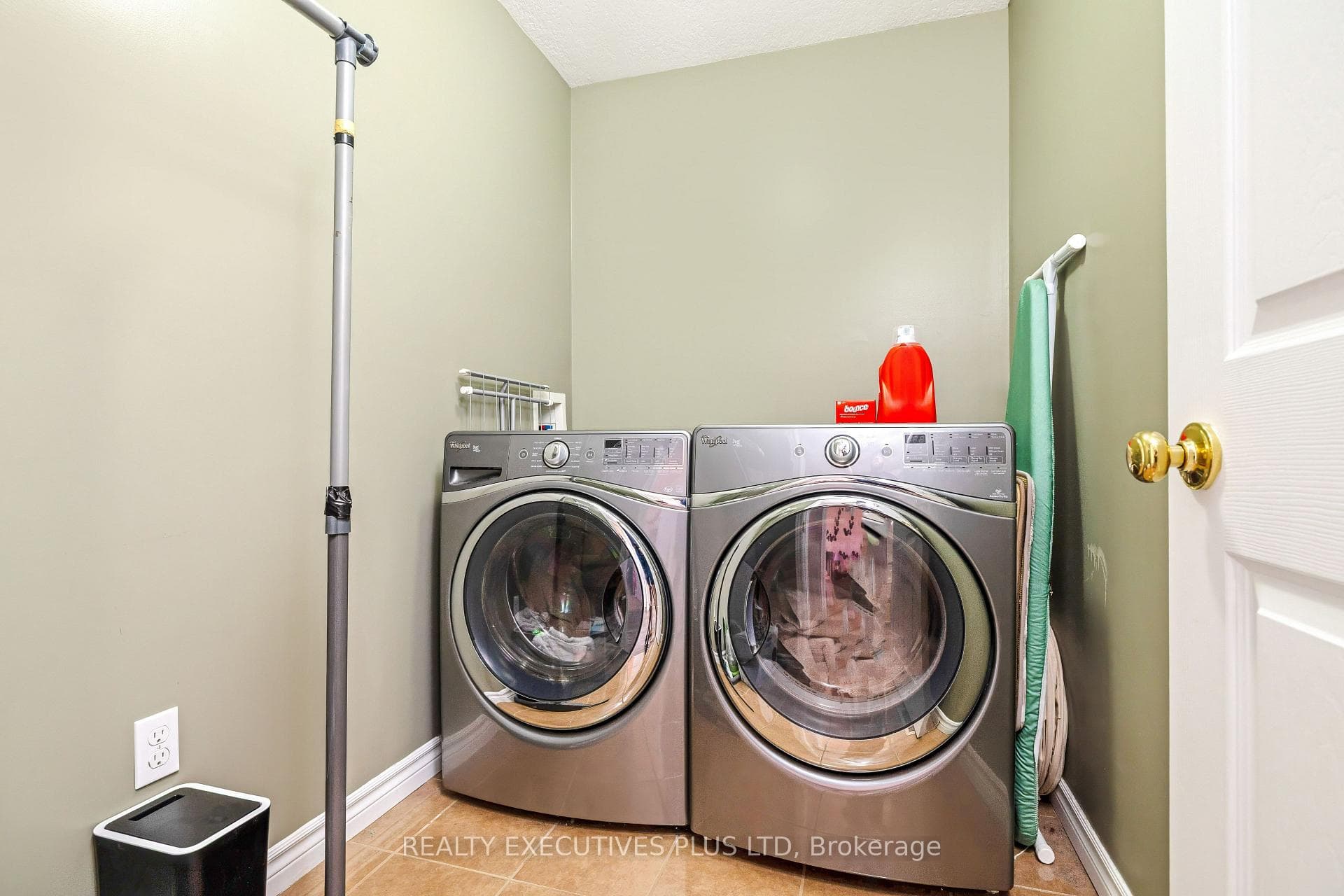 2nd Floor Laundry