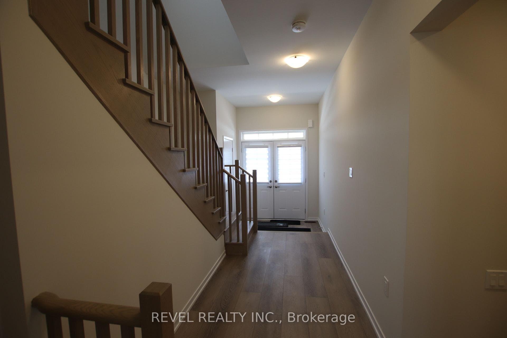 1372 Canfield Street photo 10