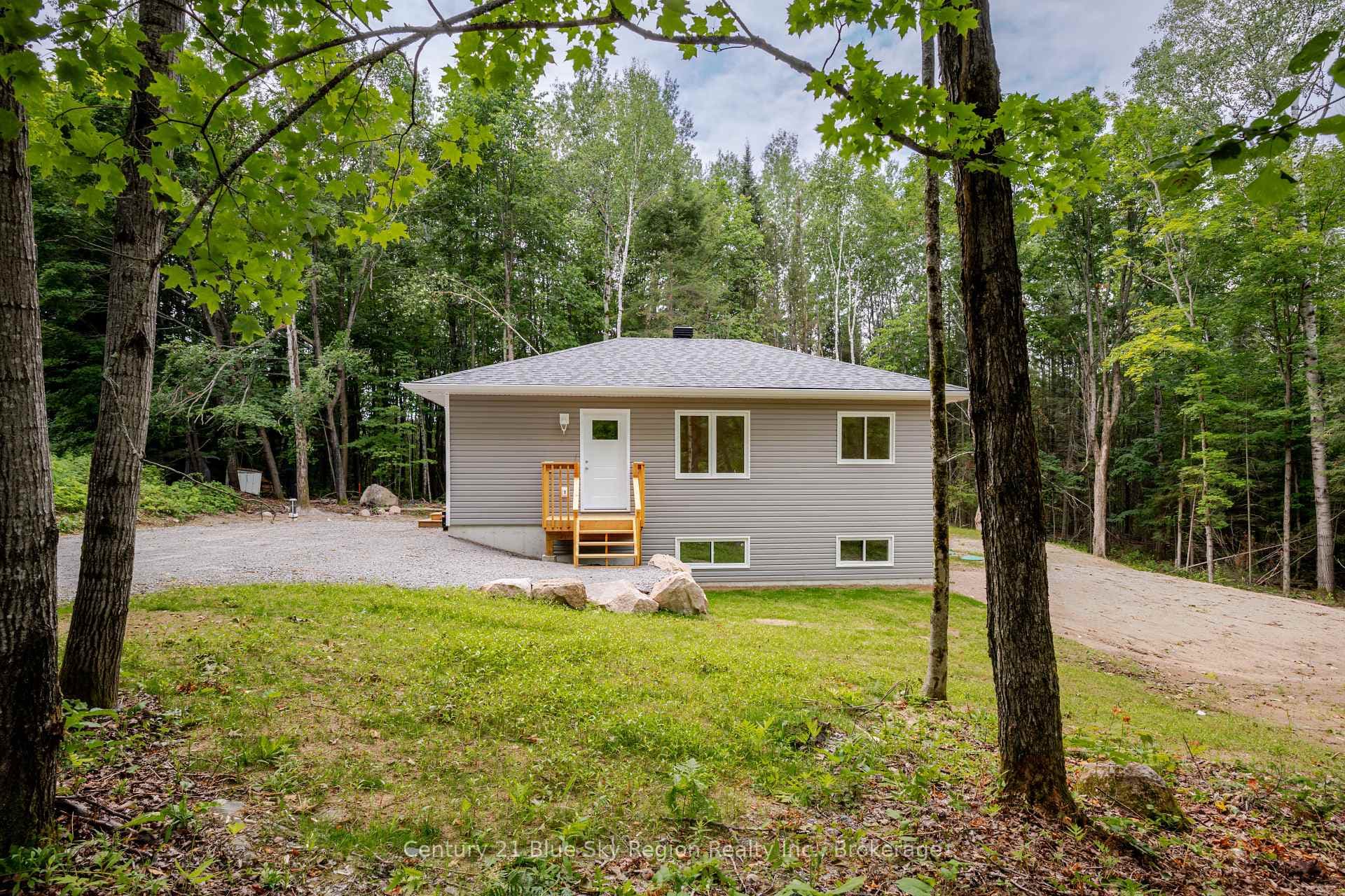 205 Greenwood Drive photo 16