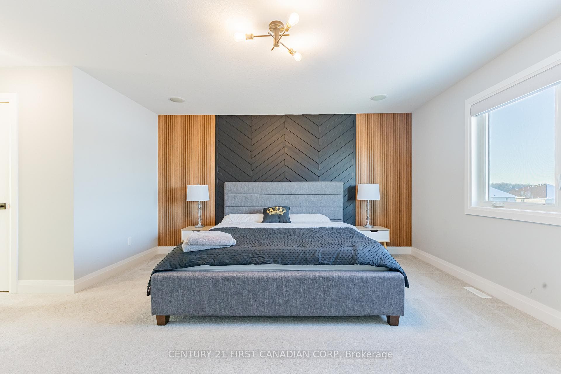 828 Kleinburg Drive Unit Upper photo 26