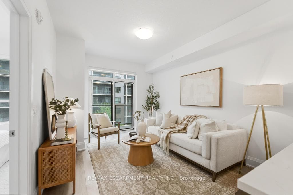 5055 Greenlane Road Unit 340 photo 11