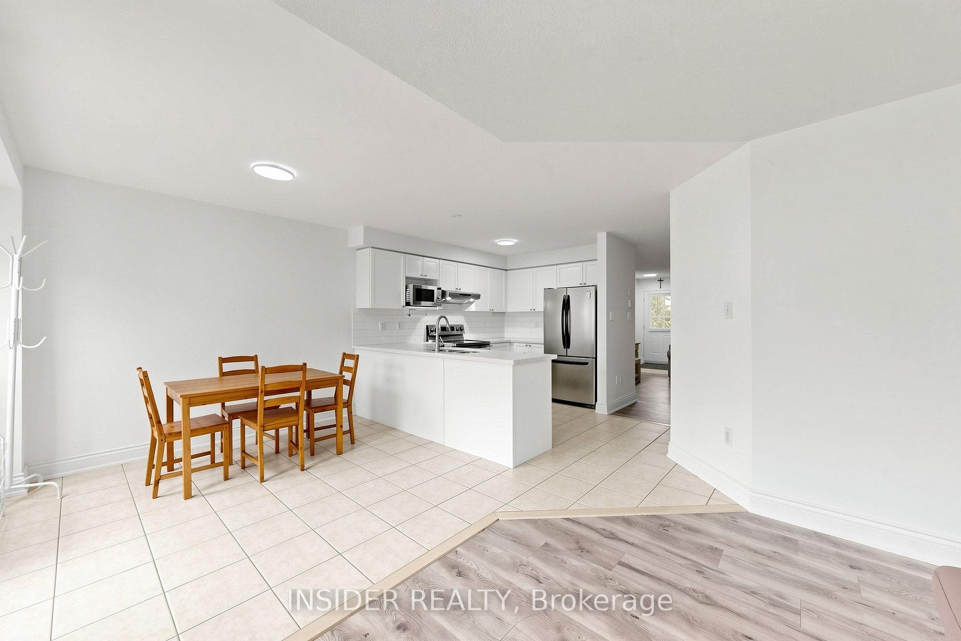 7 Croxall Boulevard photo 9