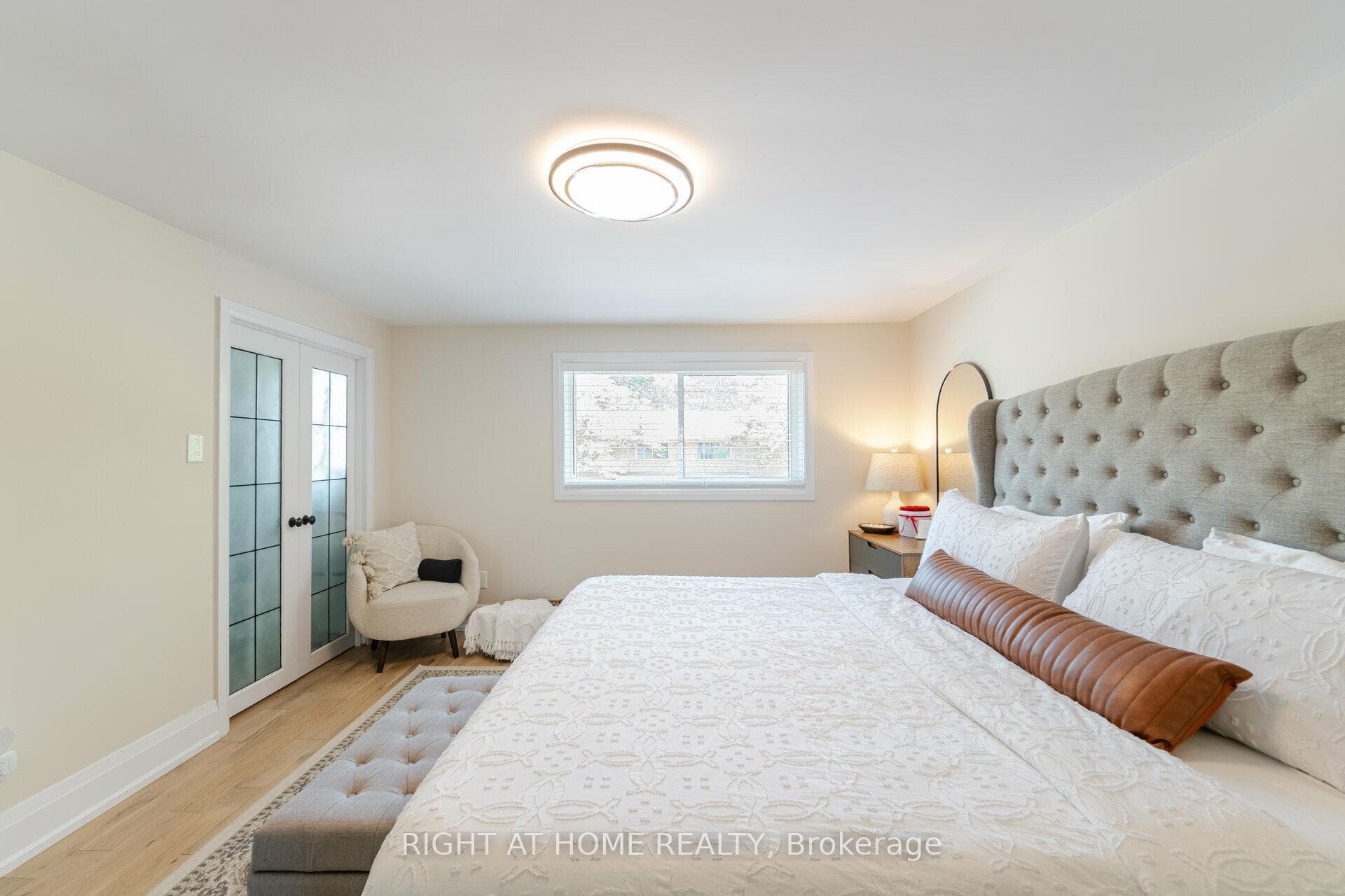 1516 Lancaster Drive Unit 1 photo 20