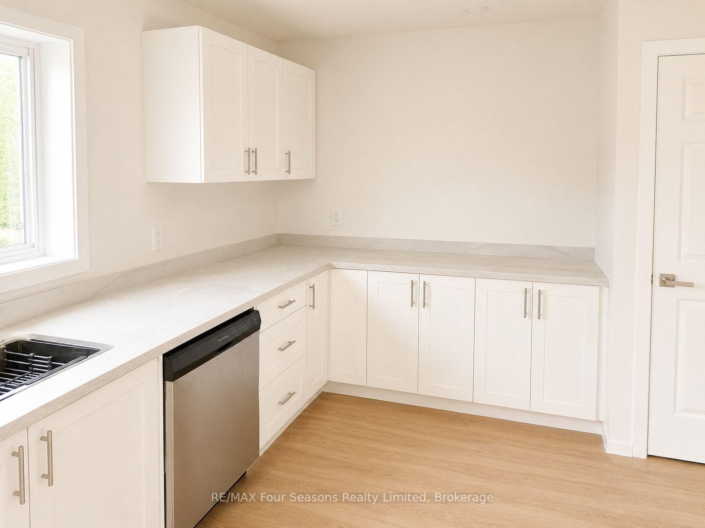 7708 Poplar Side Road Unit 1 photo 8