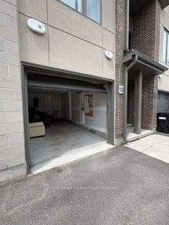 Garage parking and 1 driveway spot