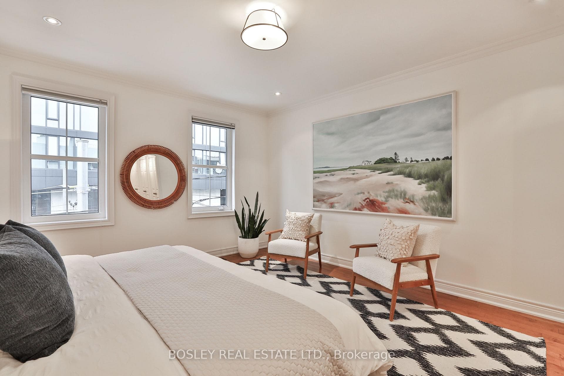 188 McCaul Street photo 18