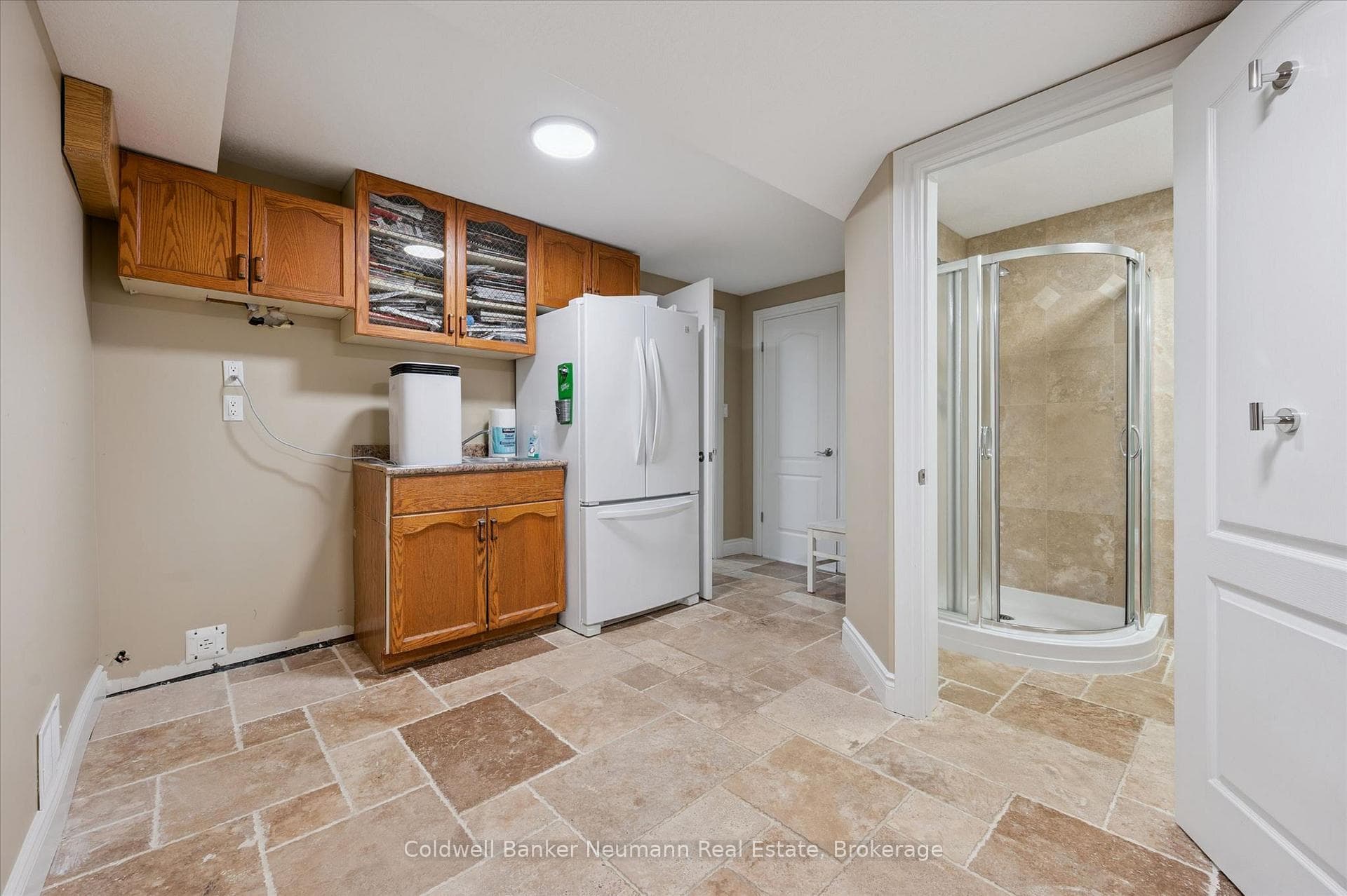 1564 Mannheim Road photo 25
