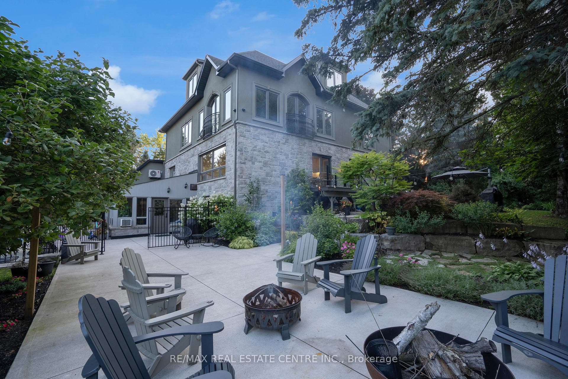 1175 Derry Road photo 47
