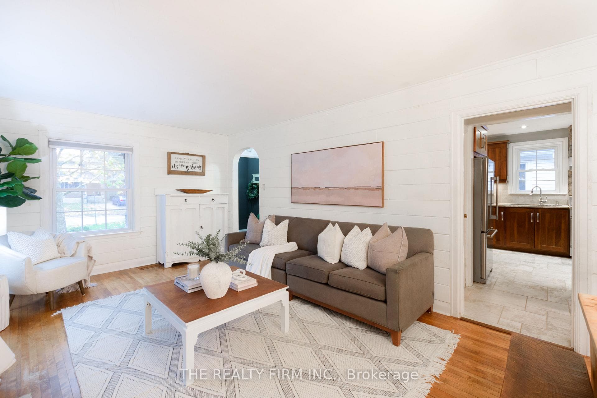 570 Cheapside Street photo 4