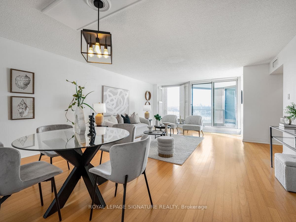 2045 Lake Shore Boulevard Unit 1008 photo 13