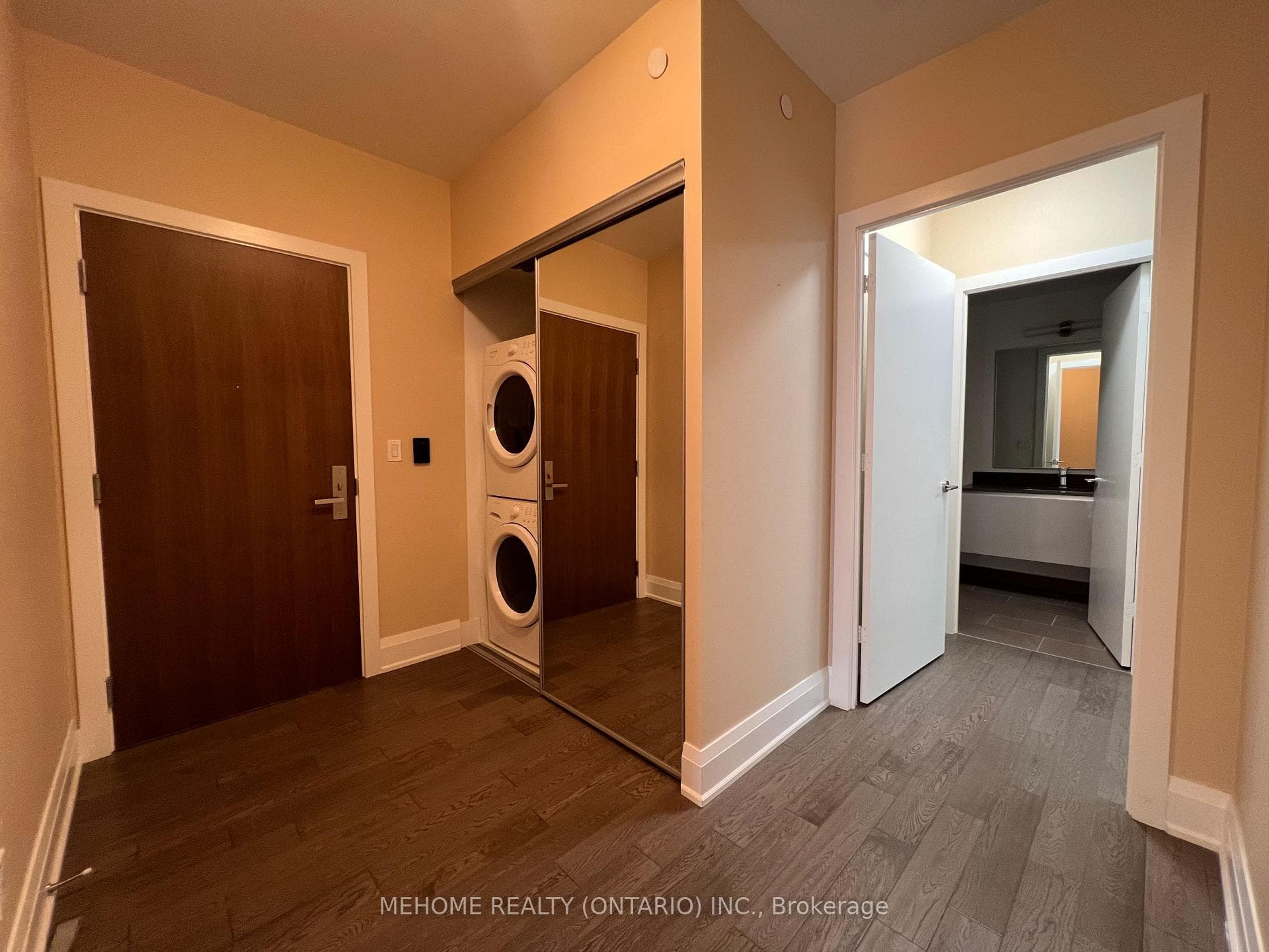 200 Bloor Street Unit 705 photo 12