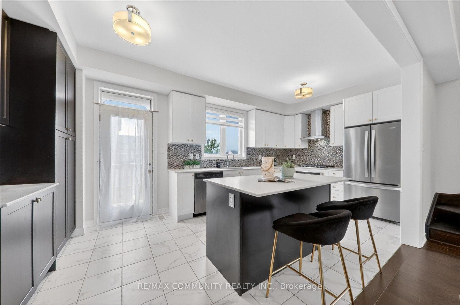 45 Douet Lane photo 18