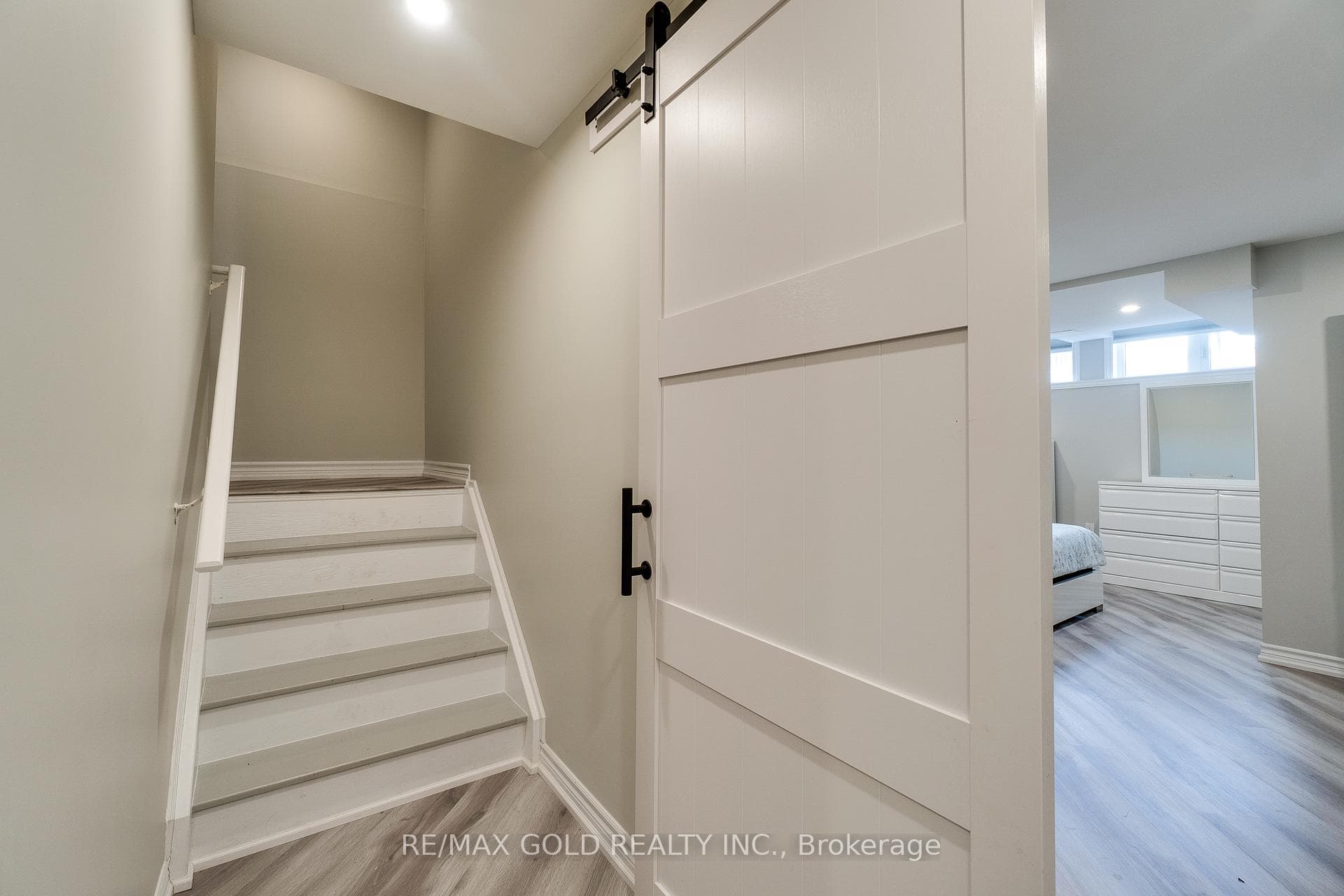 128 Pagebrook Crescent photo 44