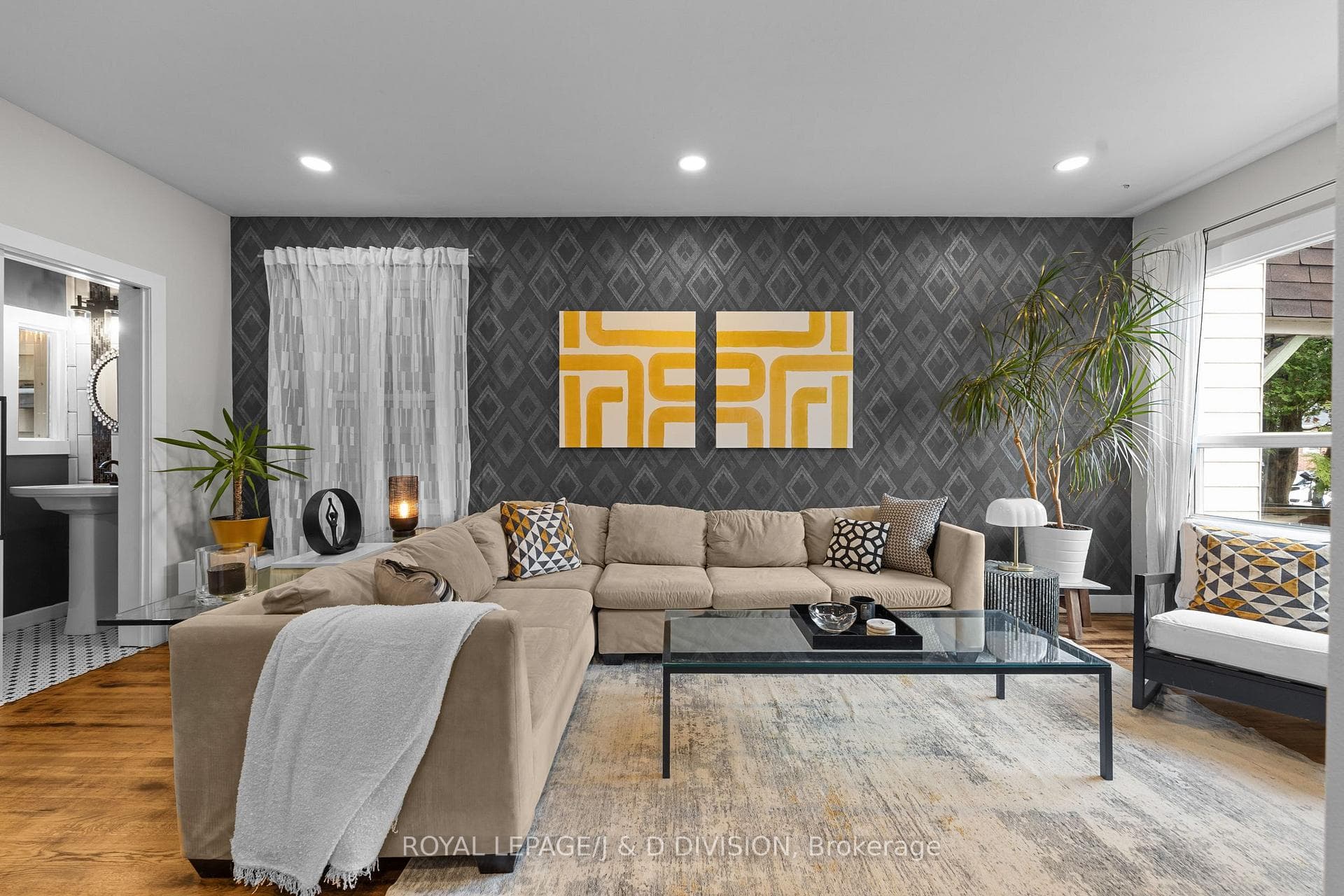 71 Madelaine Avenue photo 8