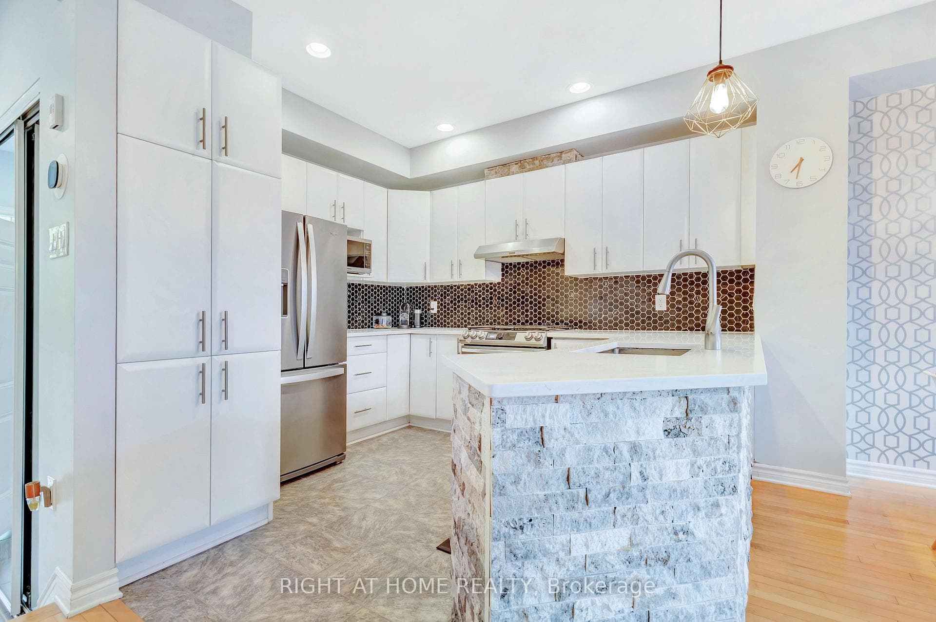 Modern Upgraded Kitchen