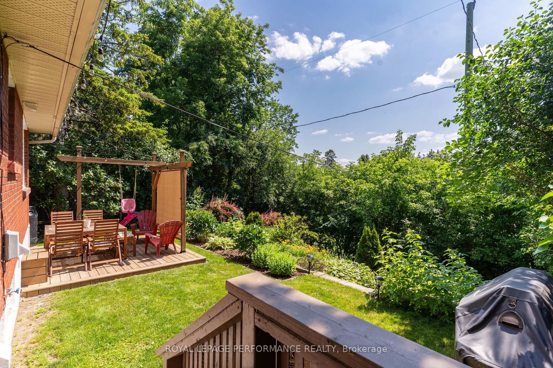 1808 Russell Road photo 32