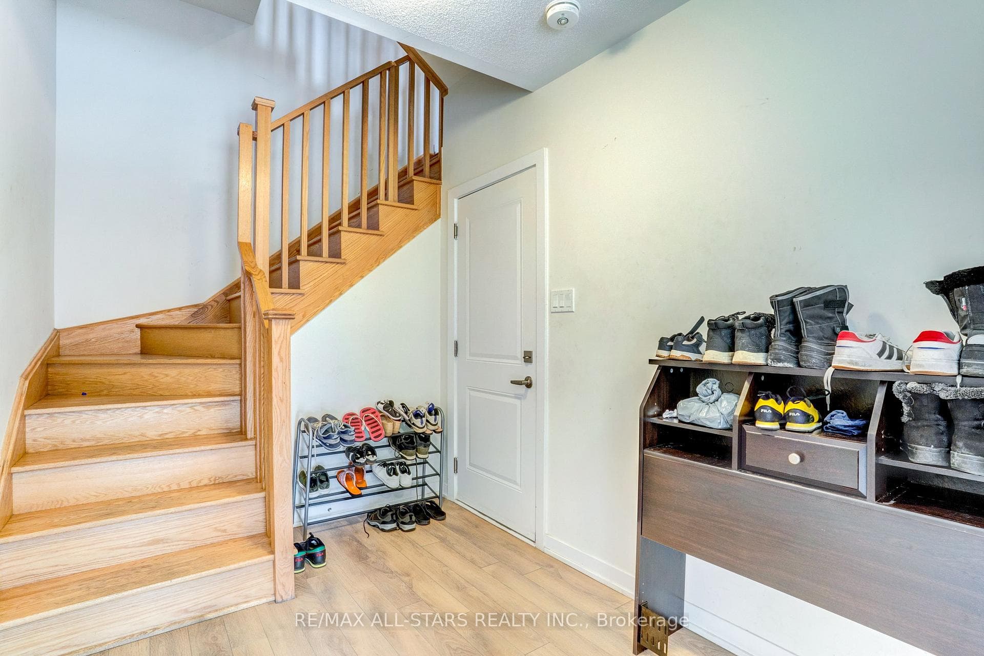 1865 Pickering Parkway Unit #904 photo 5