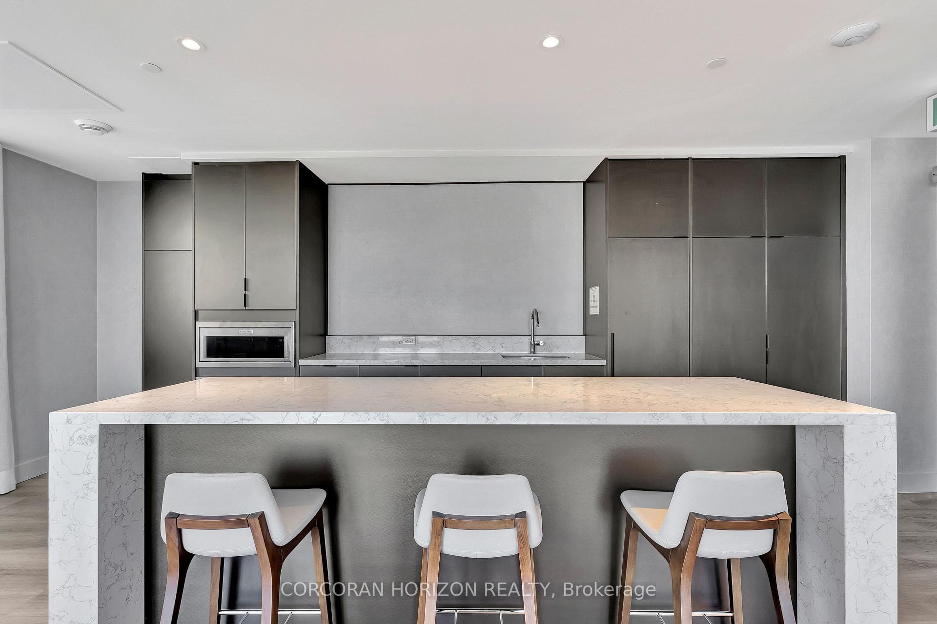 55 Duke Street Unit 1409 photo 31