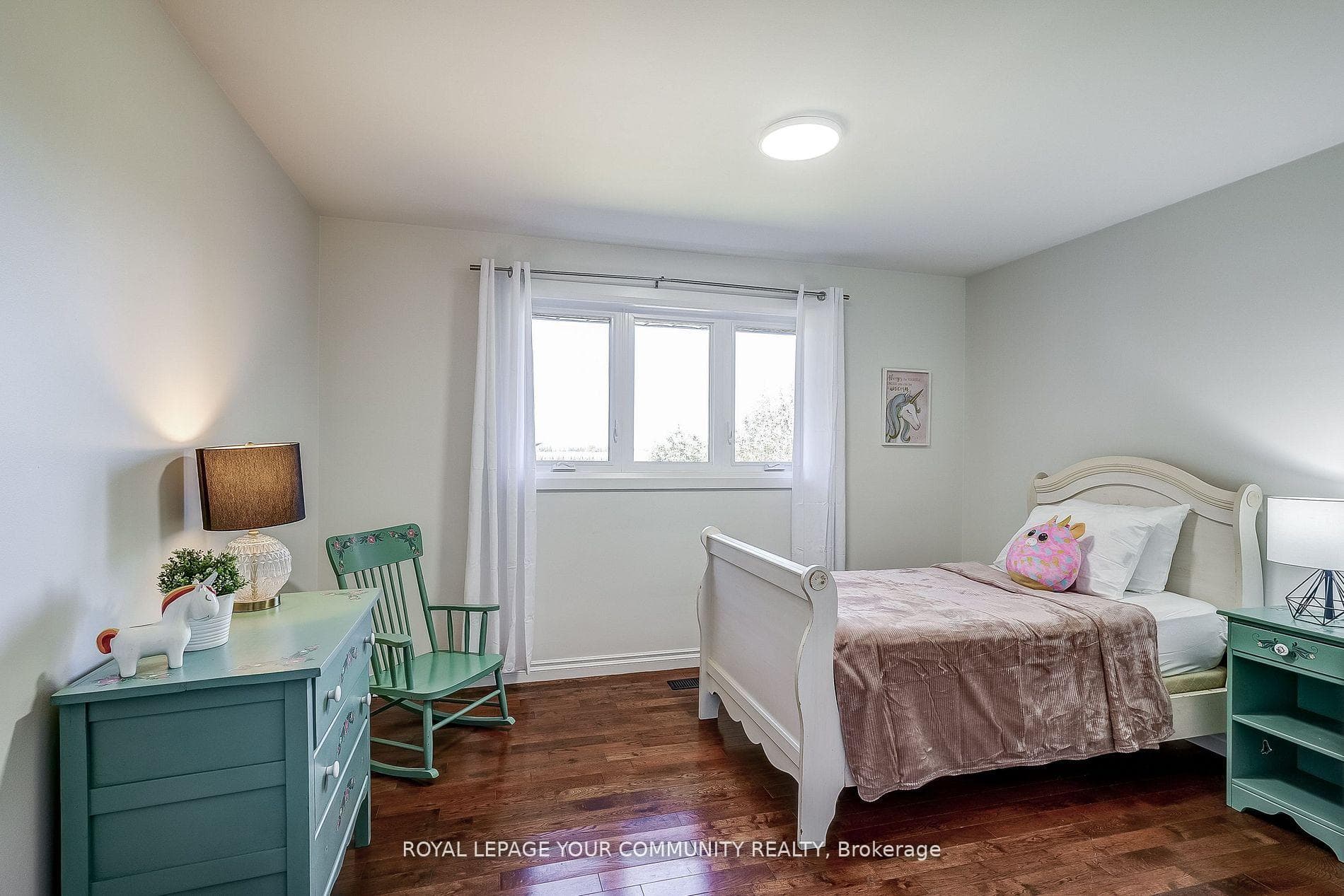 2nd Bedroom
