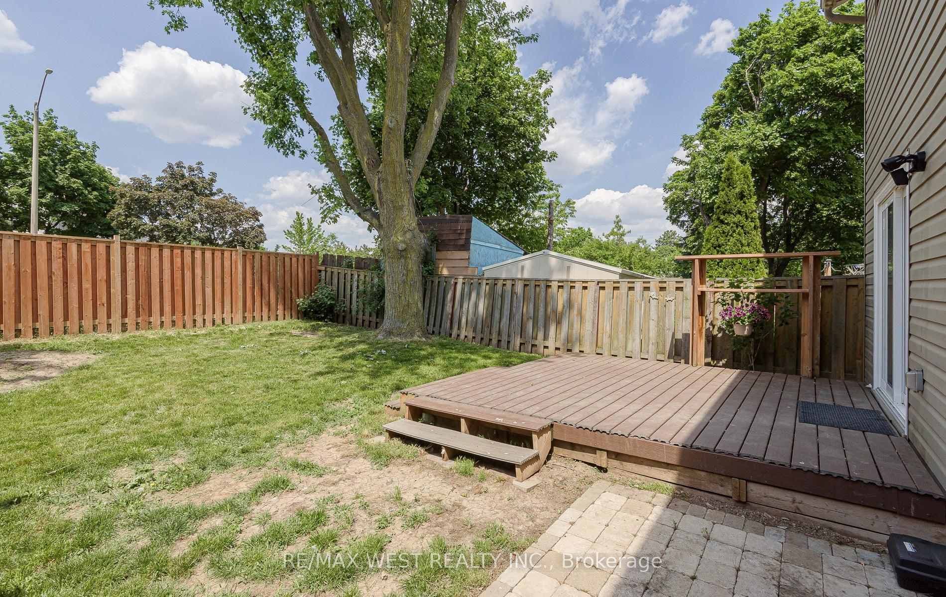 22 Josephine Court photo 24