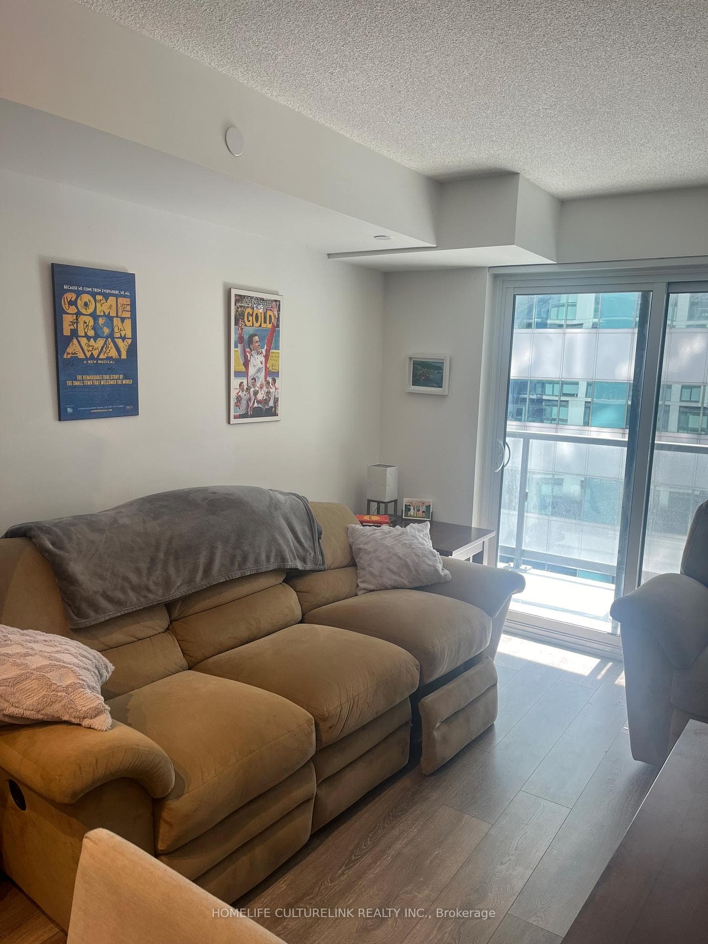 87 Peter Street Unit 901 photo 2