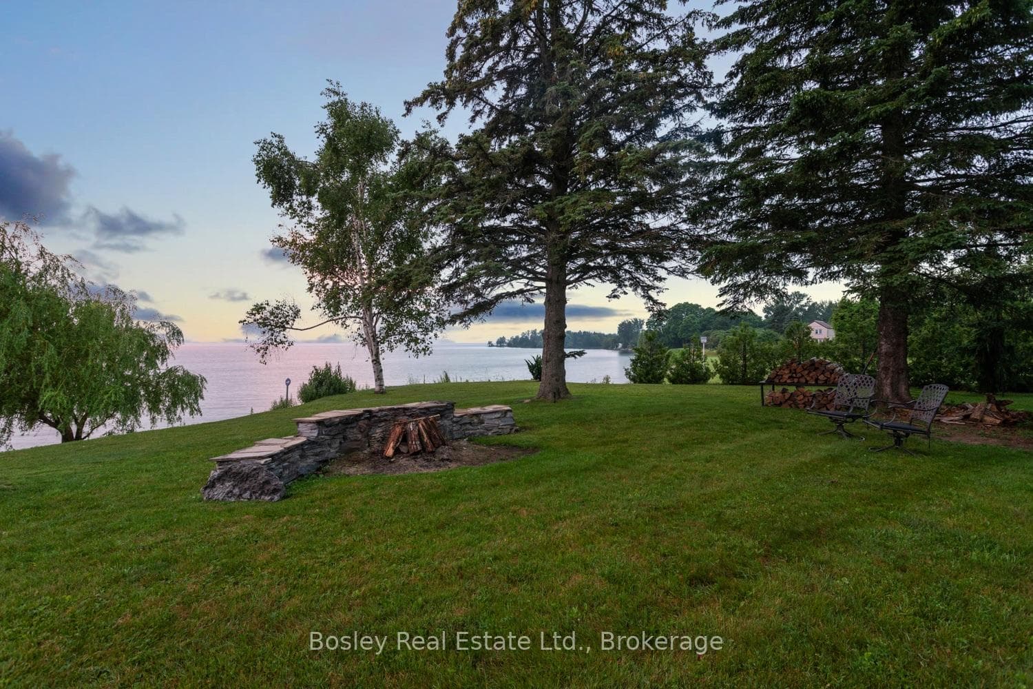 373 Victoria Beach Road photo 5