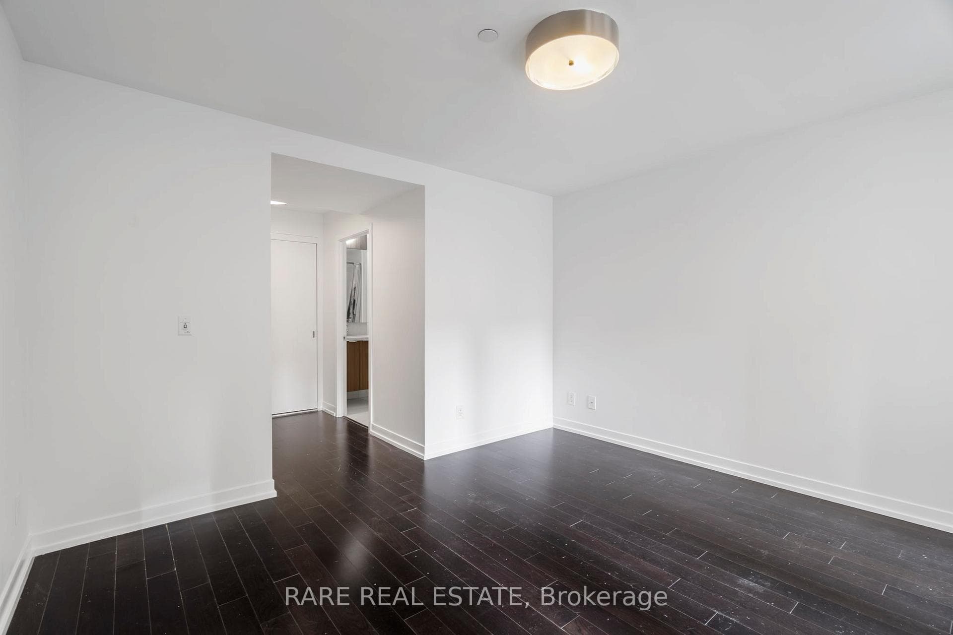 21 Widmer Street Unit 621 photo 17