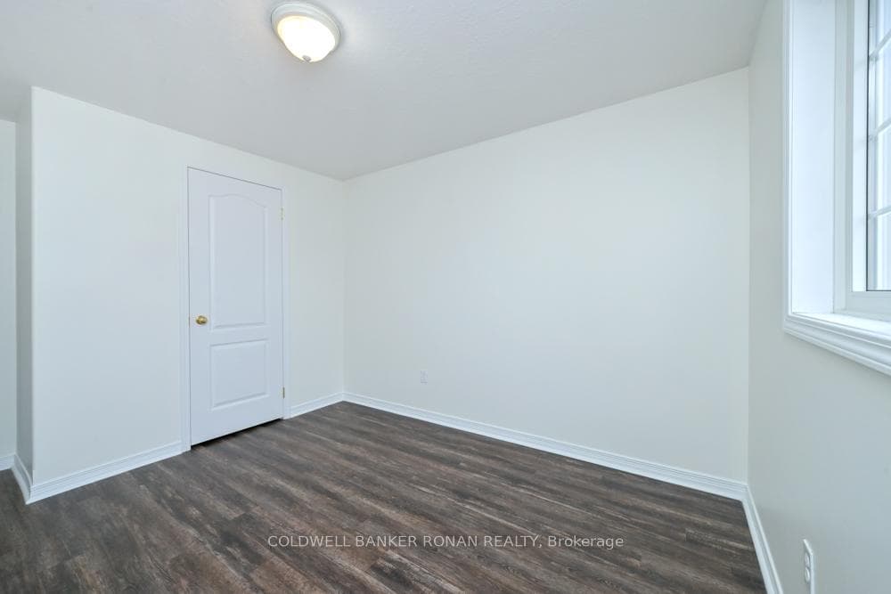 84 Warman Street photo 32