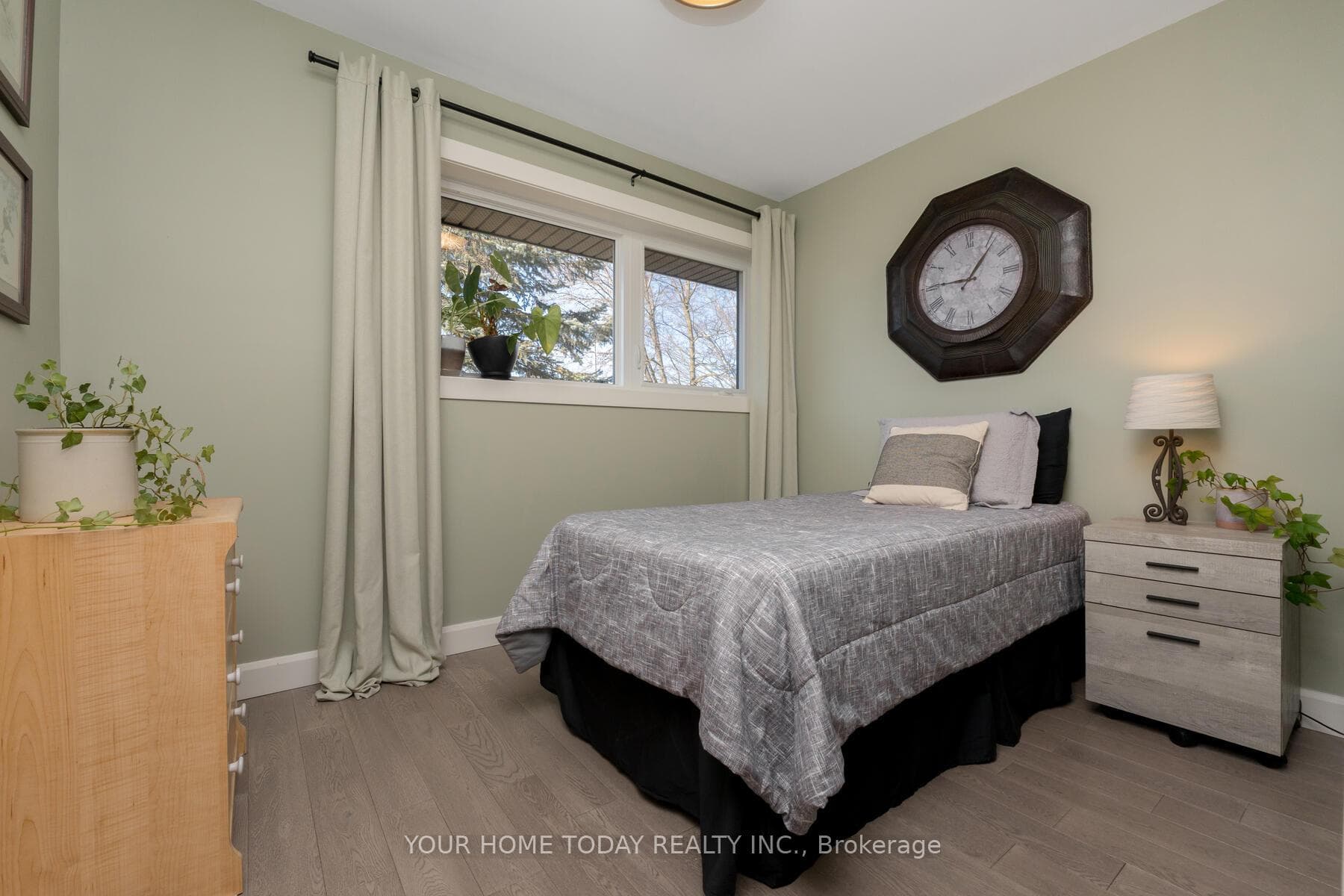 71 Longfield Road photo 20