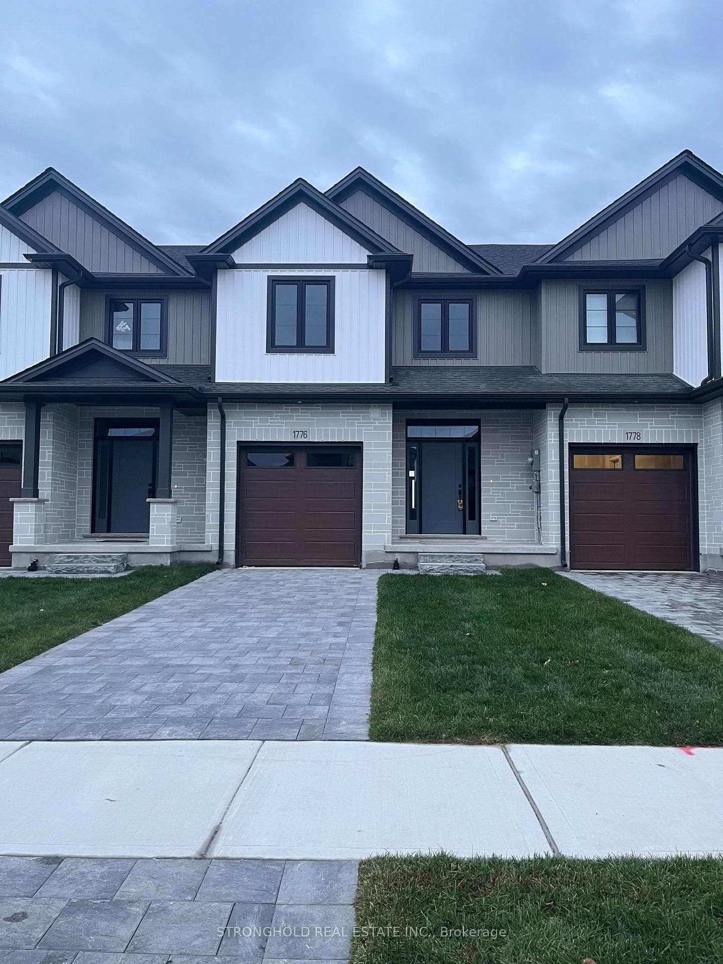 1772 Finley Crescent photo 3