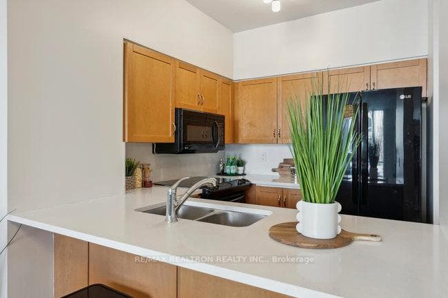 19 Northern Heights Drive Unit 103 photo 11
