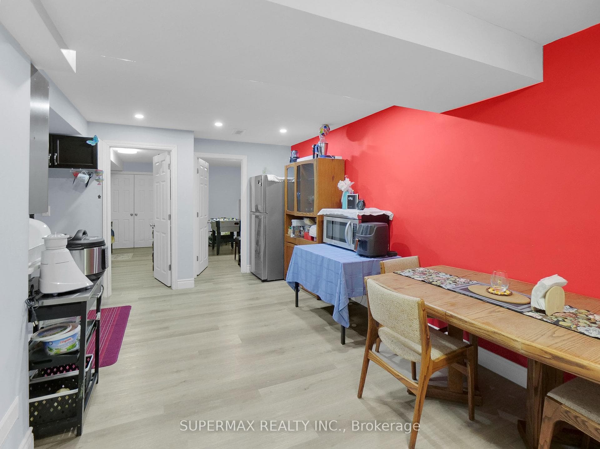 526 Talltree Crescent photo 34