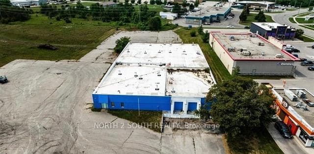 436 Huron Road photo 12