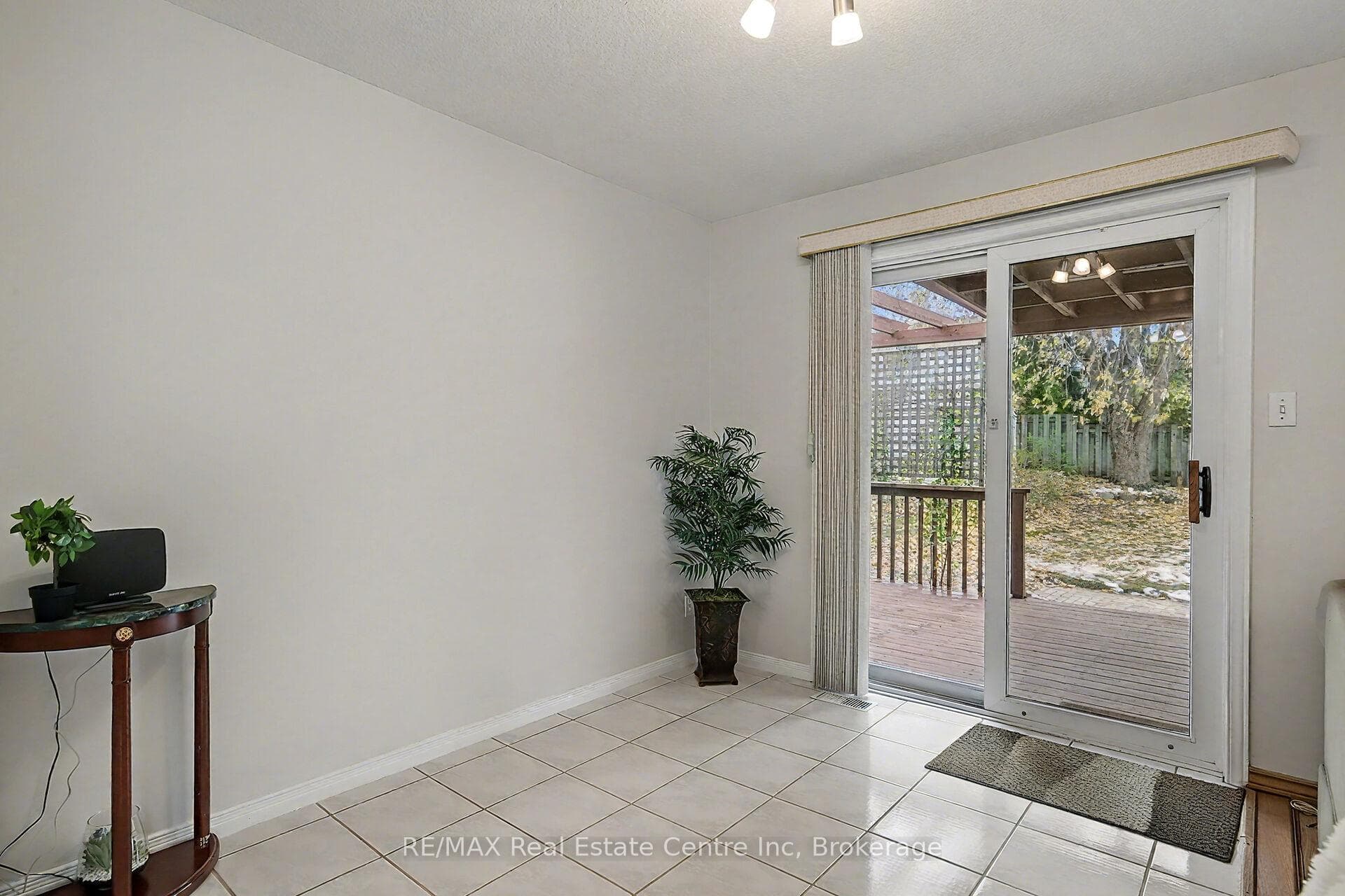 31 Gibb Street photo 14