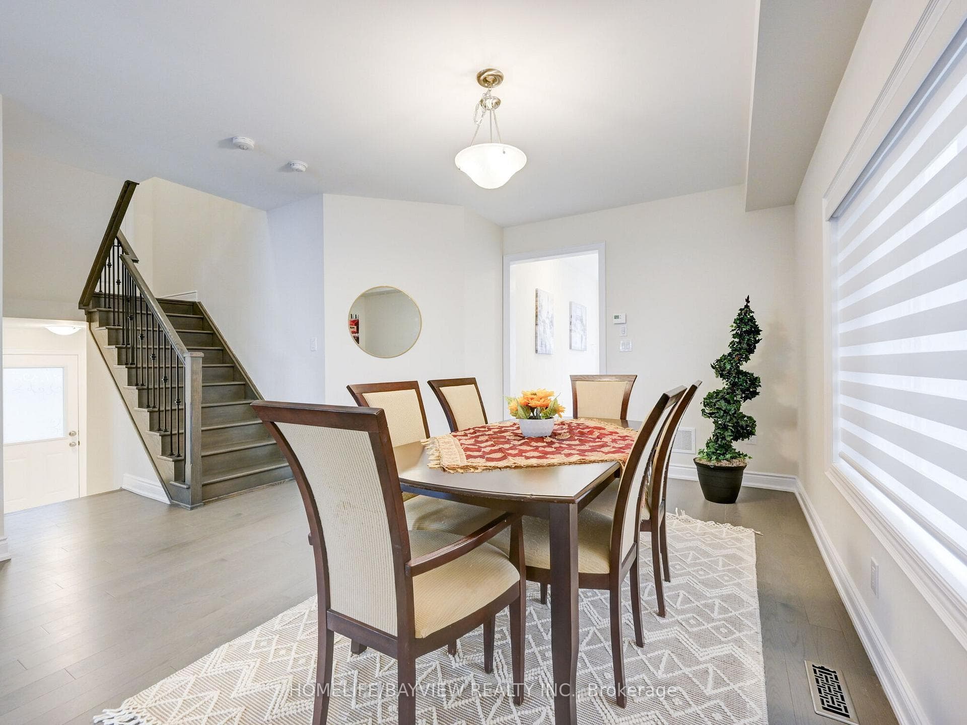 1343 Broderick Street photo 7