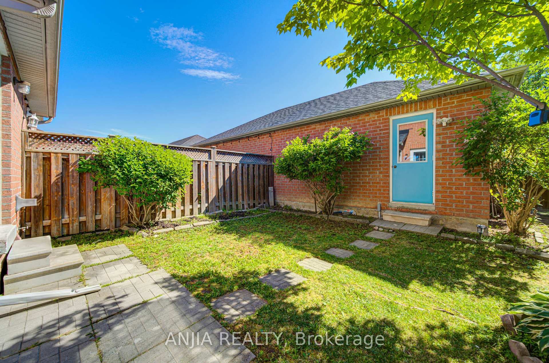 281 Mingay Avenue photo 47