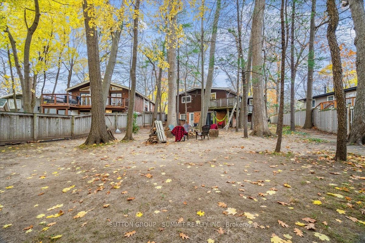 756 King Road photo 26