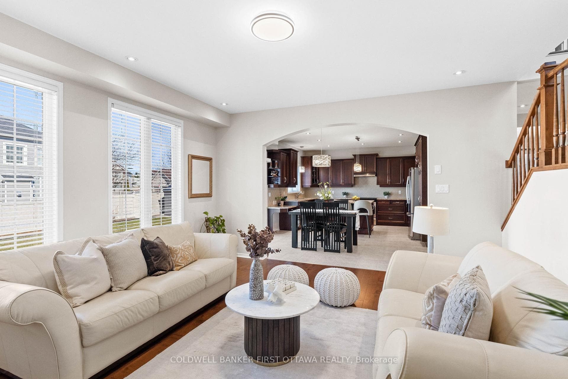 831 Dalkena Place photo 14