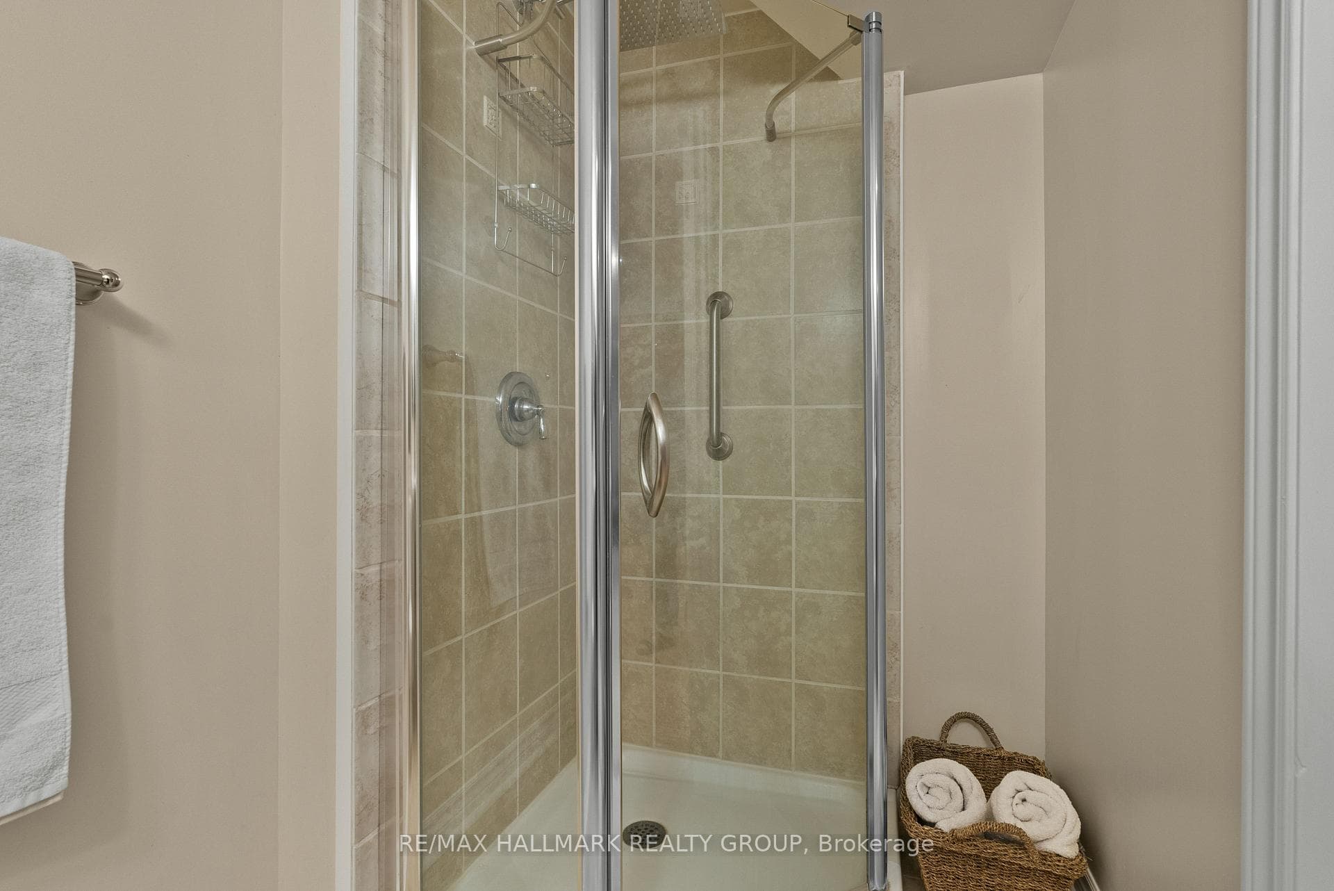 65 Alameda Way photo 34