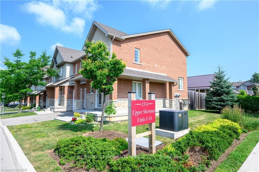 1354 Upper Sherman Avenue photo 4