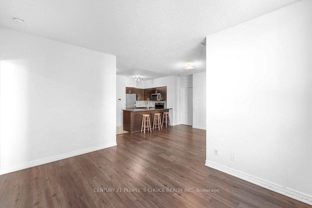 208 Enfield Place Unit 602 photo 19