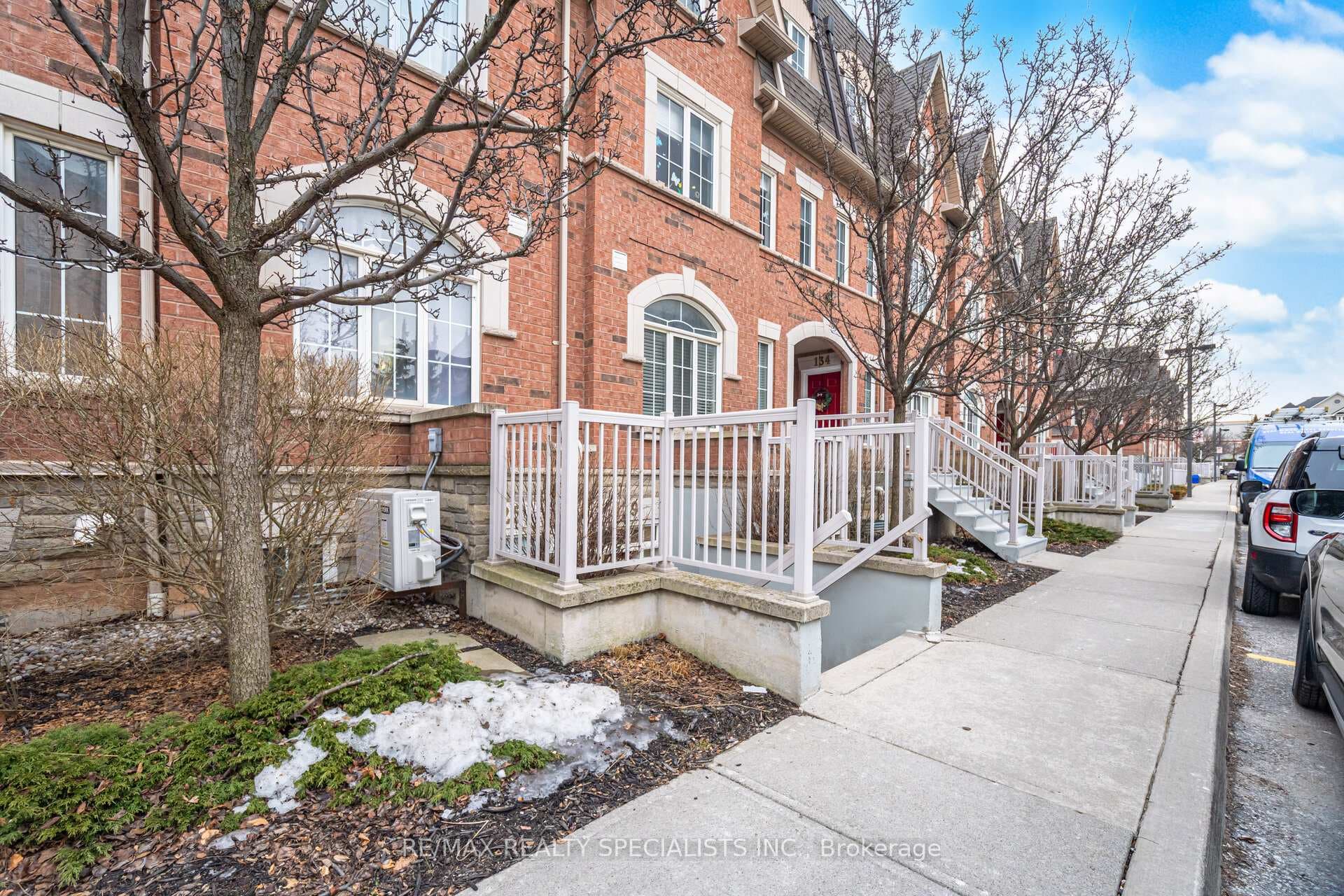 601 Shoreline Drive Unit 129 photo 6